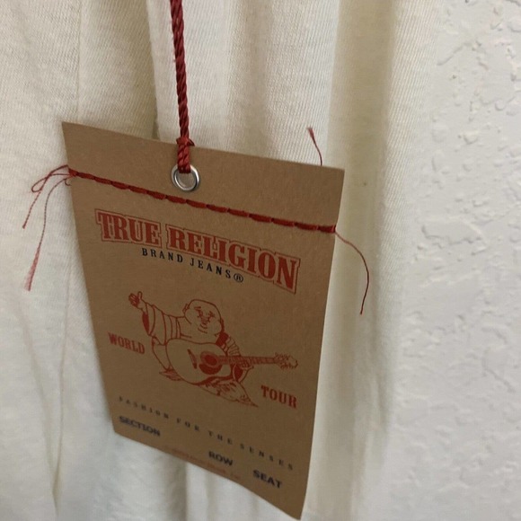 True Religion Long Sleeve Scoop Neck Tee in Winter White NWT Womens XS - Picture 4 of 6